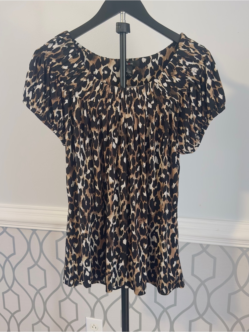 Style & Co Womans Top Leopard Print Short-Sleeve Blouse - Brown/Black/White SZ L